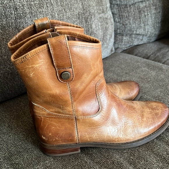 Vince Camuto Payatt Boots Size 8 M Warm Cognac Patina Round Toe - Picture 8 of 16